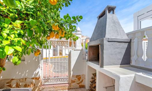 Bestaand - Townhouse / Semi-detached - Ciudad Quesada - Doña Pepa