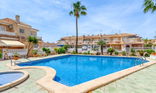 Bestaand - Townhouse / Semi-detached - Ciudad Quesada - Doña Pepa