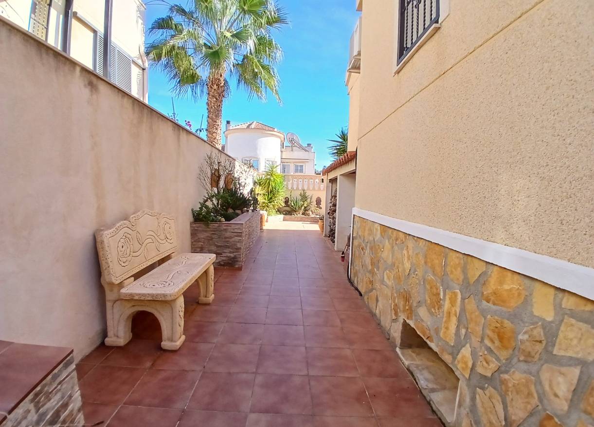 Bestaand - Villa - Ciudad Quesada