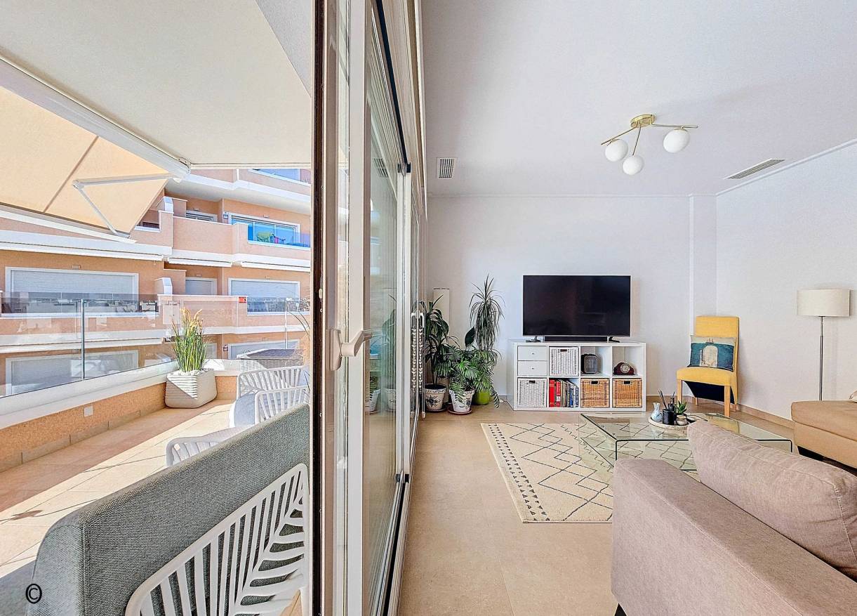 Bestaand - Appartement - El Raso