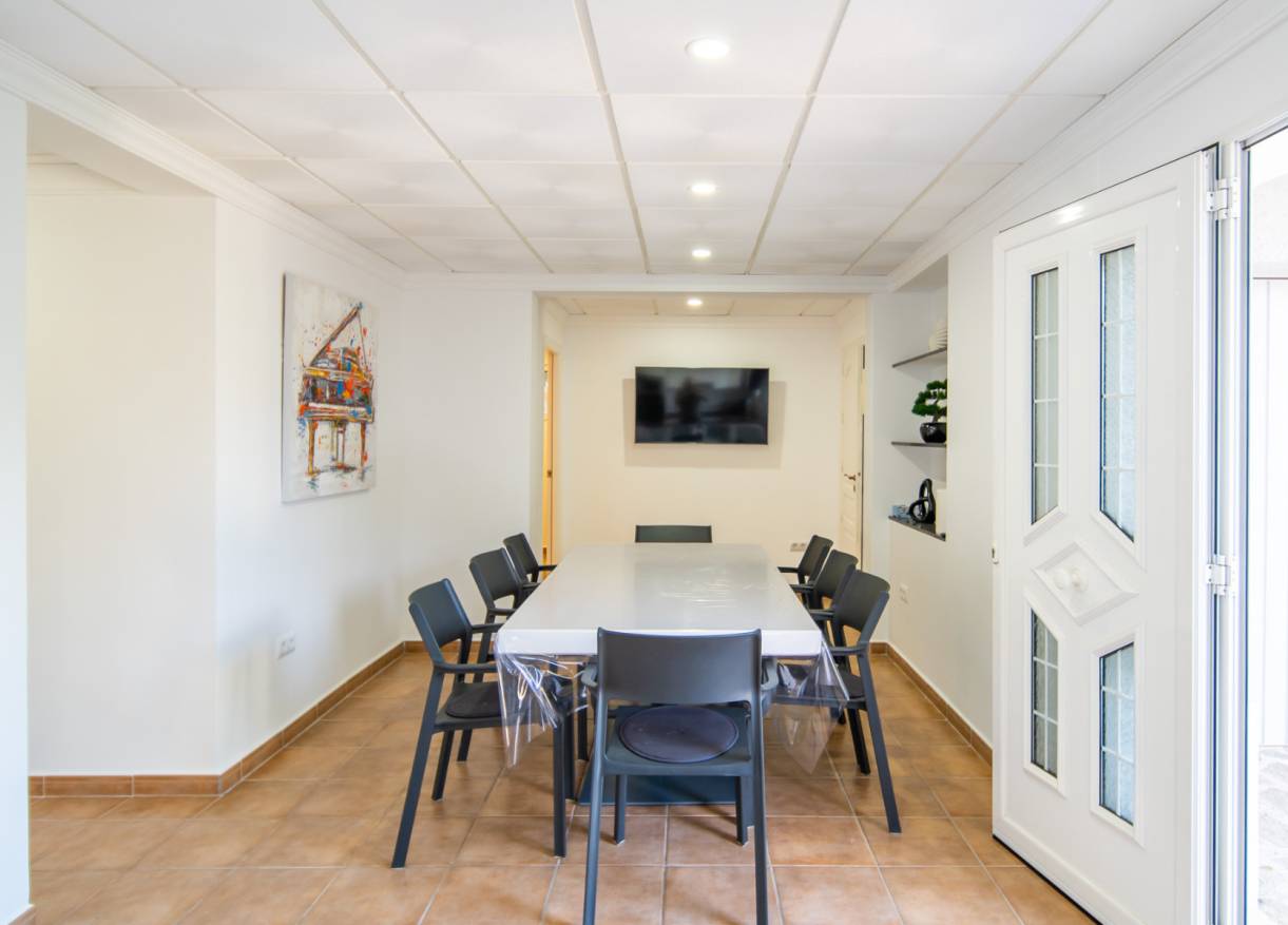 Bestaand - Villa - Jávea