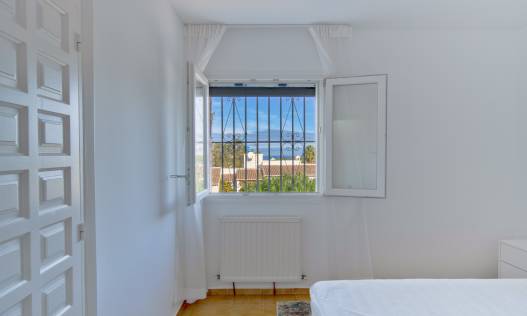 Bestaand - Villa - Jávea