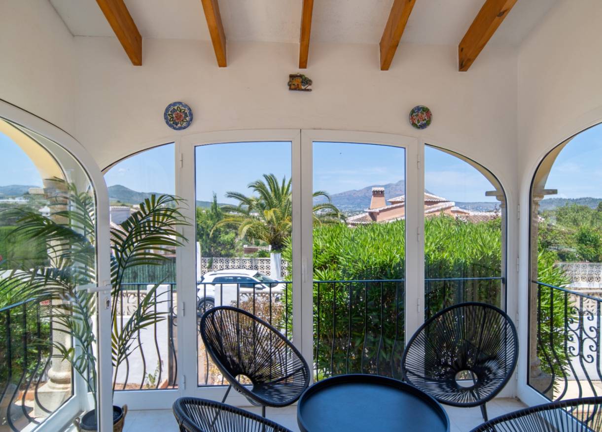 Bestaand - Villa - Jávea
