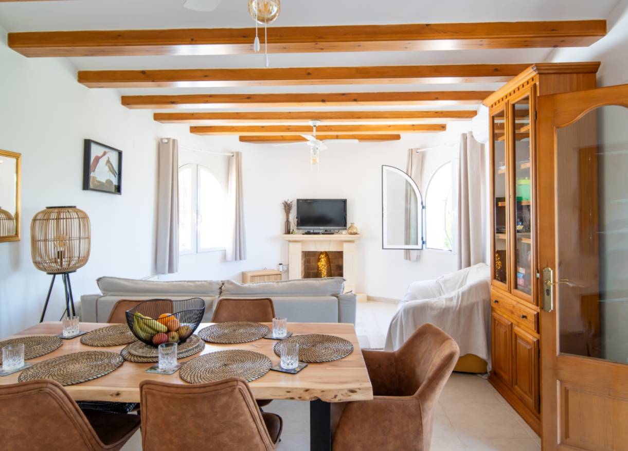 Bestaand - Villa - Jávea