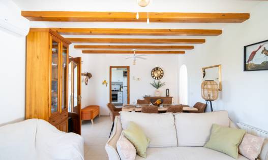 Bestaand - Villa - Jávea