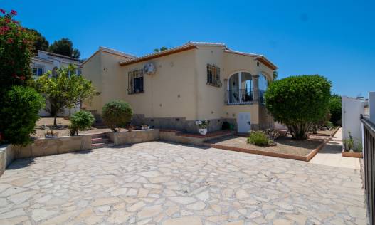 Bestaand - Villa - Jávea