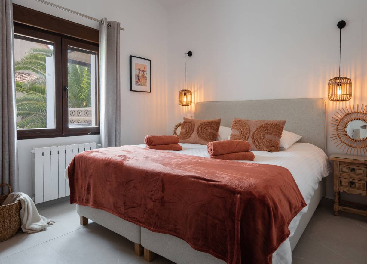 Bestaand - Villa - Jávea