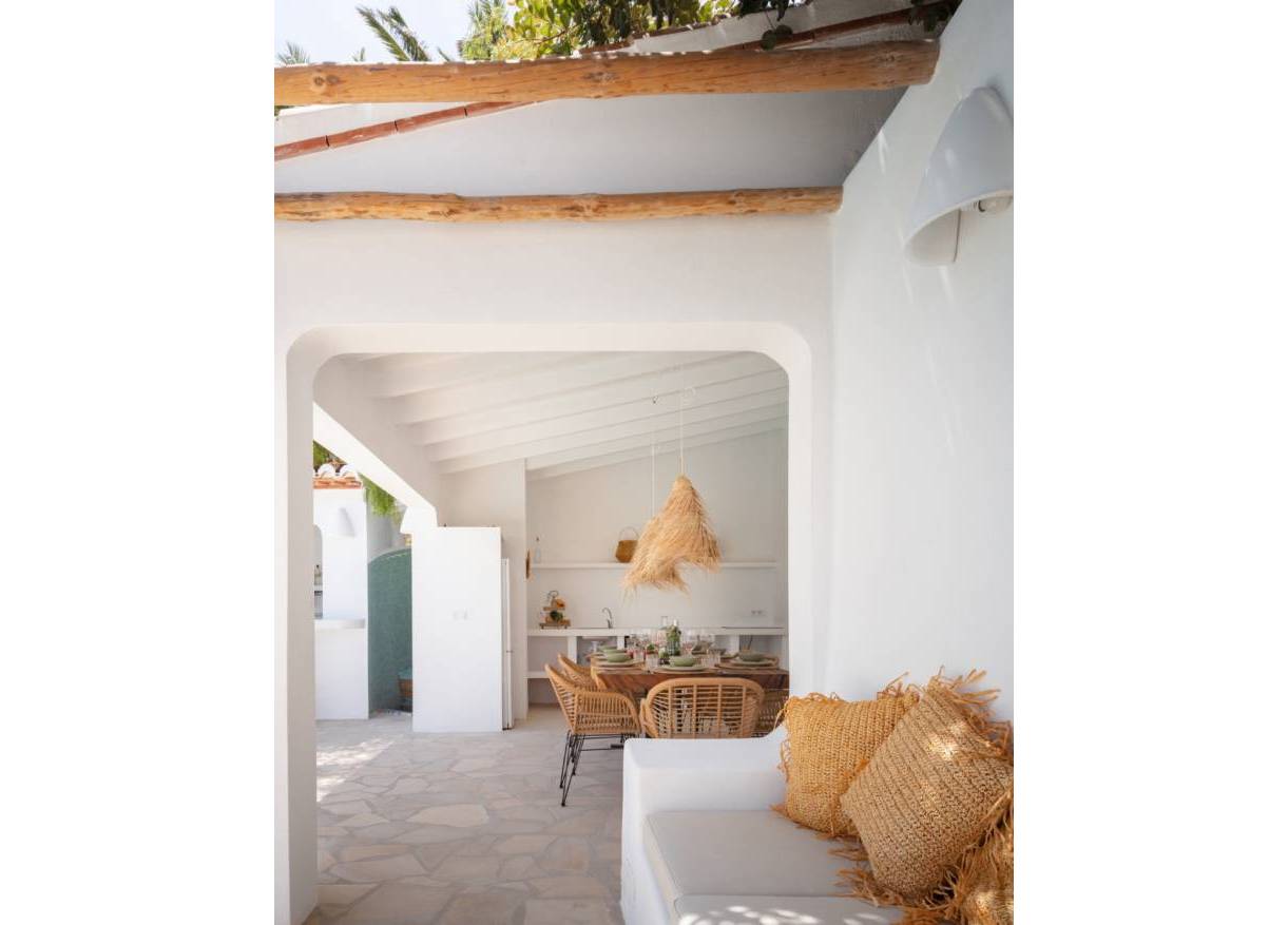 Bestaand - Villa - Jávea