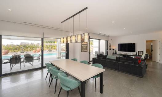 Bestaand - Villa - Jávea
