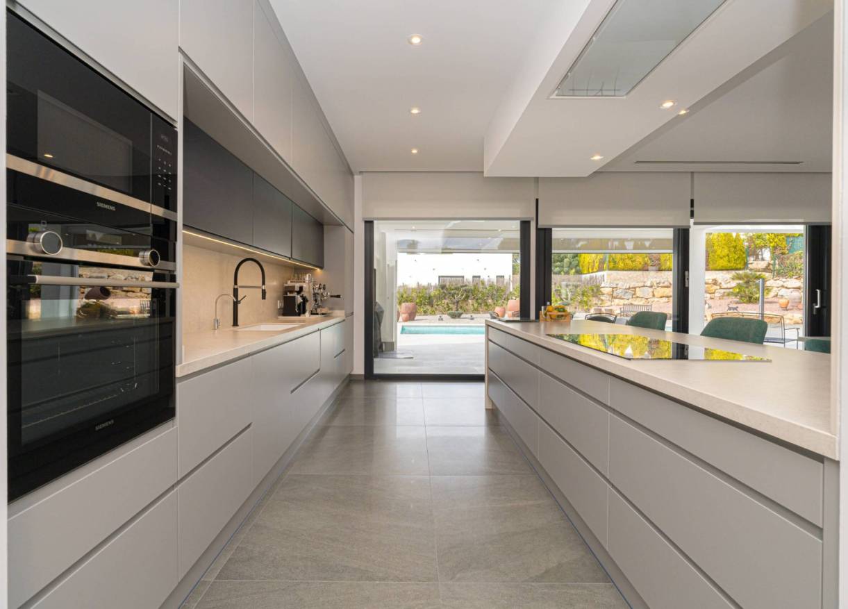 Bestaand - Villa - Jávea