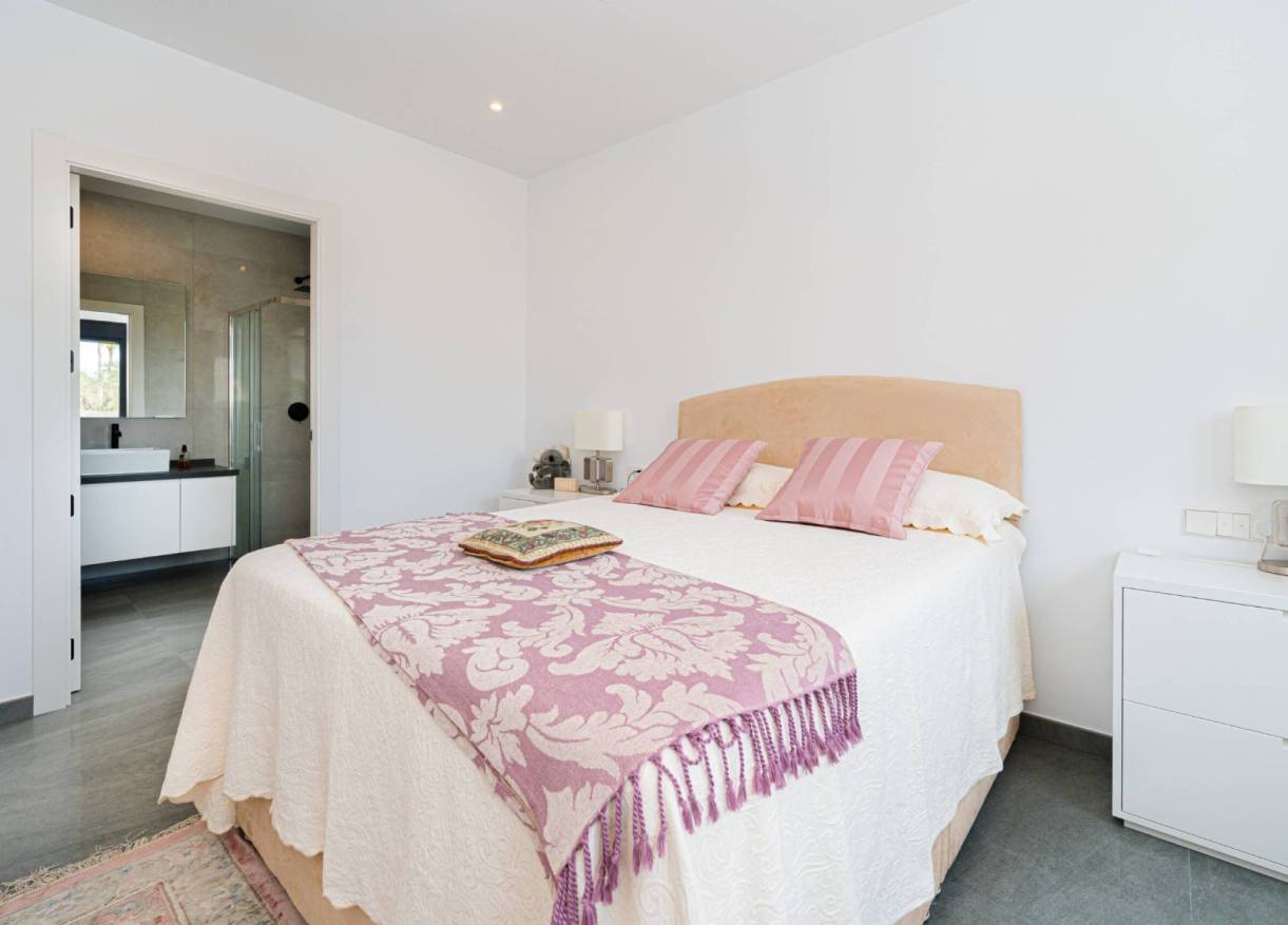 Bestaand - Villa - Jávea