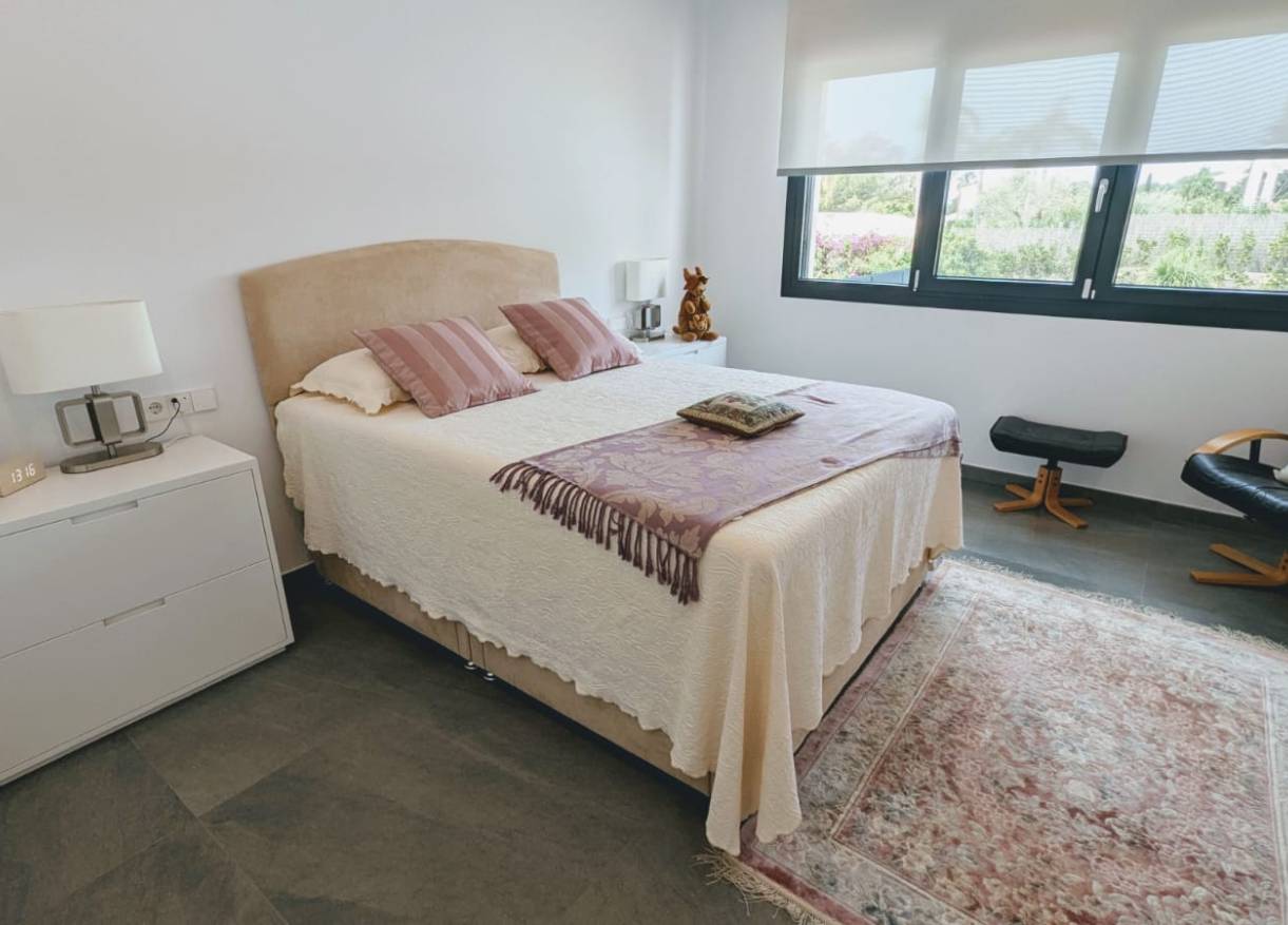 Bestaand - Villa - Jávea