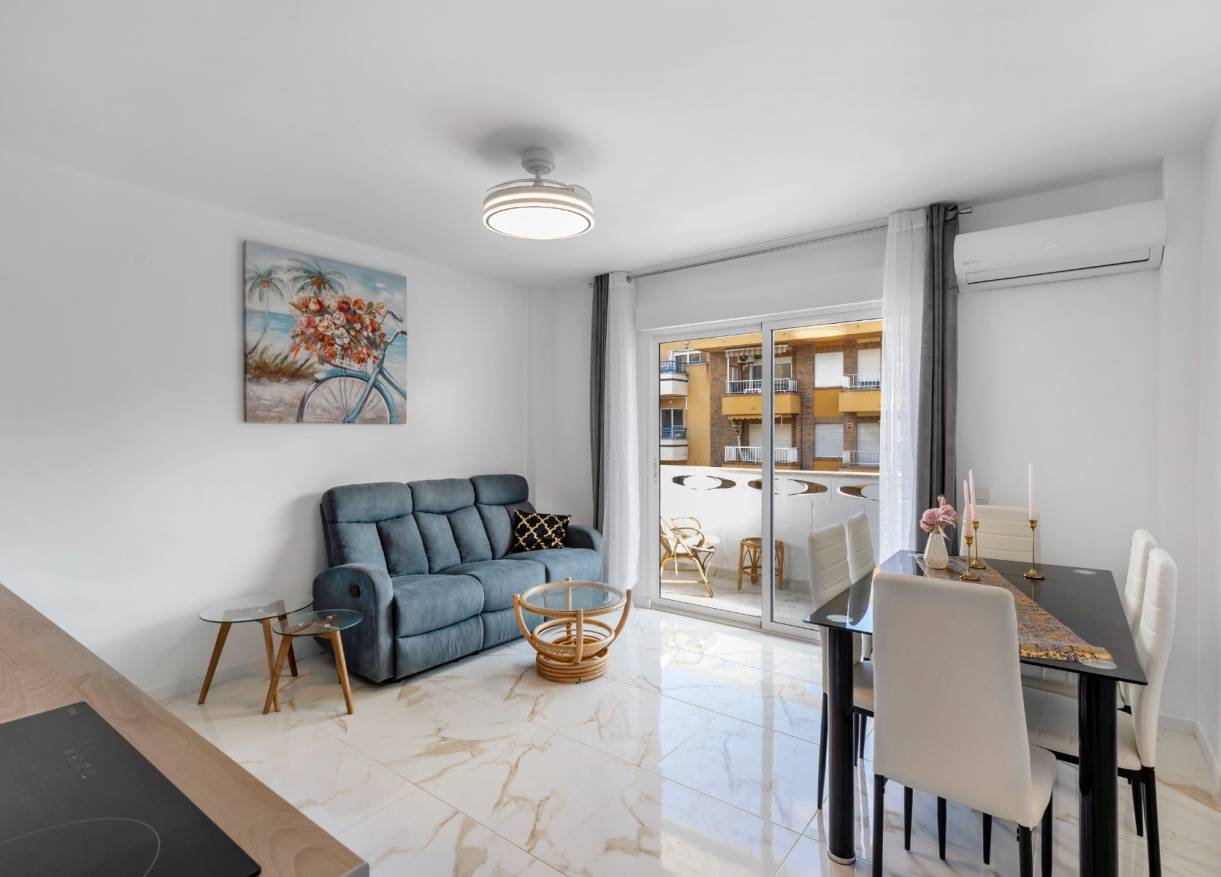 Bestaand - Appartement - Torrevieja - Playa del cura