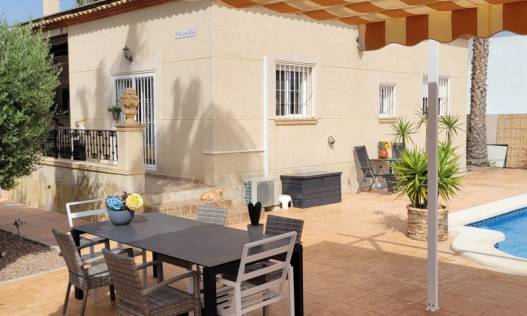 Bestaand - Villa - Hondón de las Nieves - Hondón de las Nieves / el Fondó de les Neus