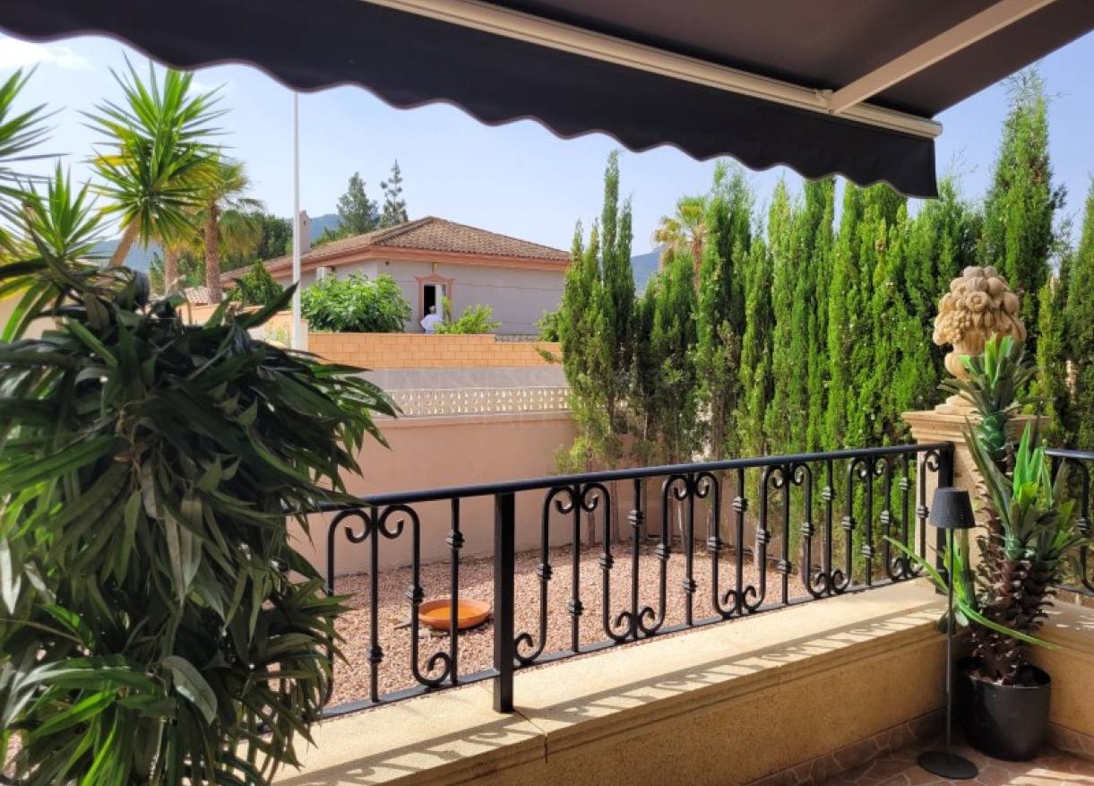 Bestaand - Villa - Hondón de las Nieves - Hondón de las Nieves / el Fondó de les Neus