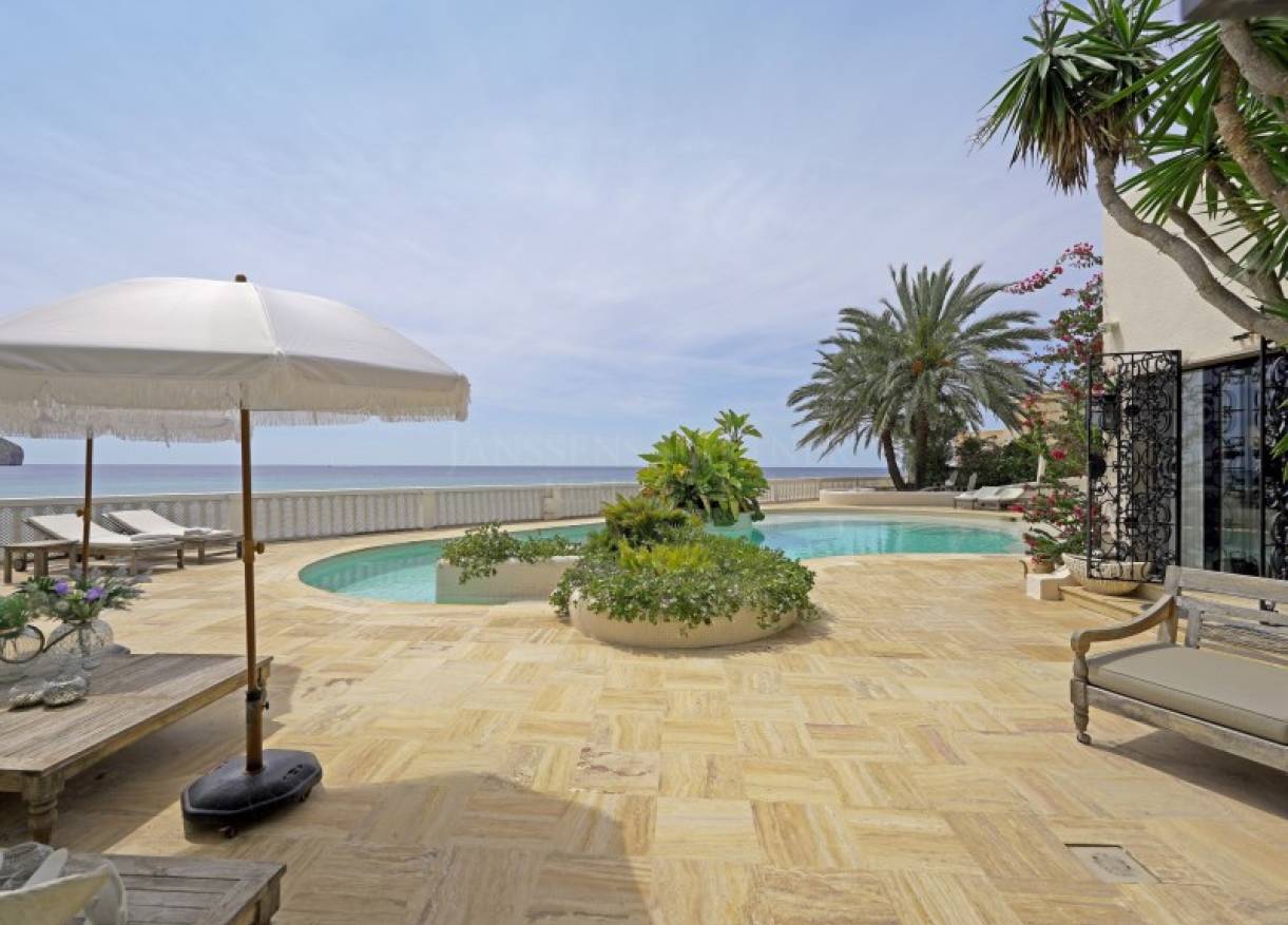 Bestaand - Villa - Moraira - Casco Urbano