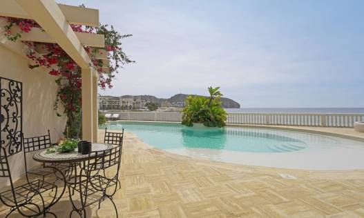 Bestaand - Villa - Moraira - Casco Urbano