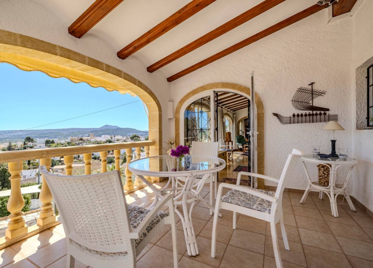 Bestaand - Villa - Jávea