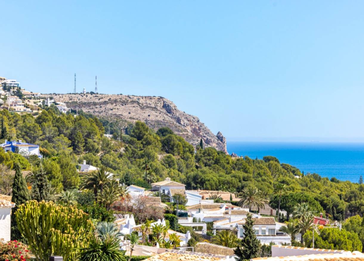 Bestaand - Villa - Jávea