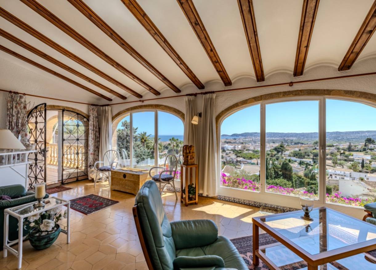 Bestaand - Villa - Jávea