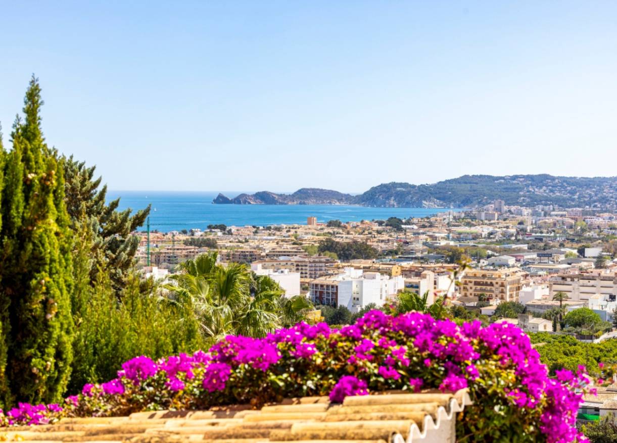 Bestaand - Villa - Jávea