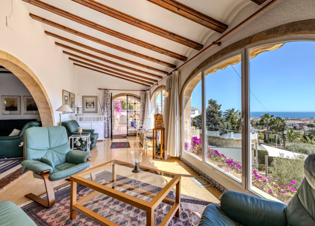Bestaand - Villa - Jávea