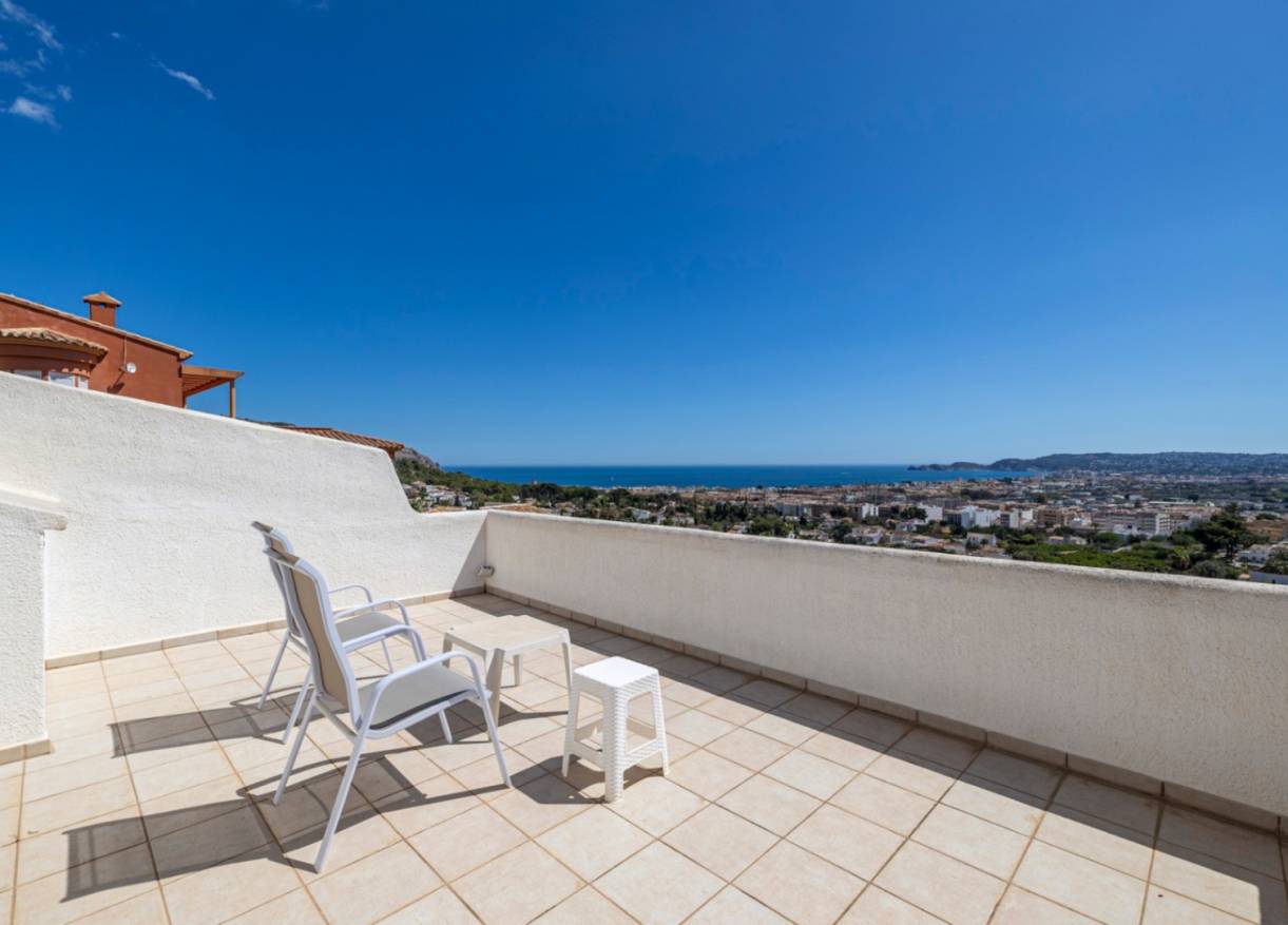 Bestaand - Villa - Jávea