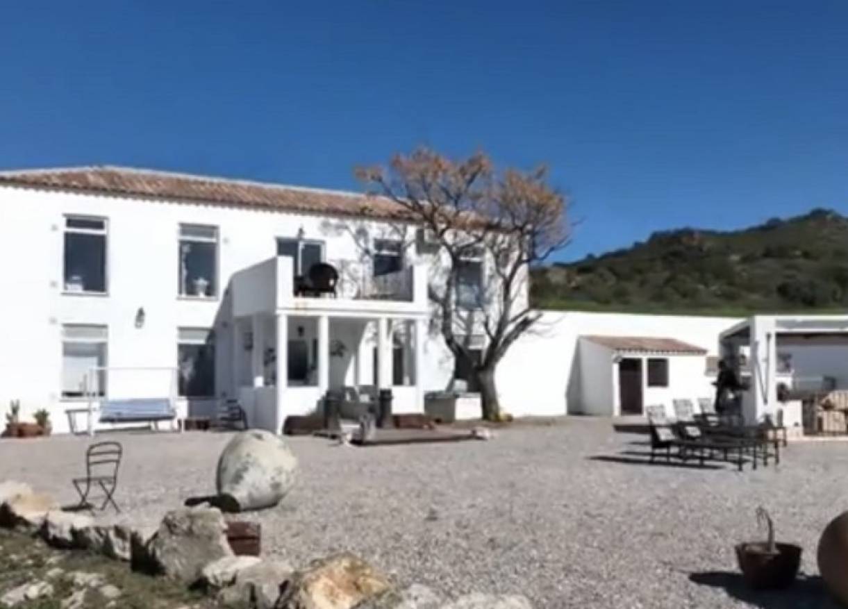 Bestaand - Villa - Pruna