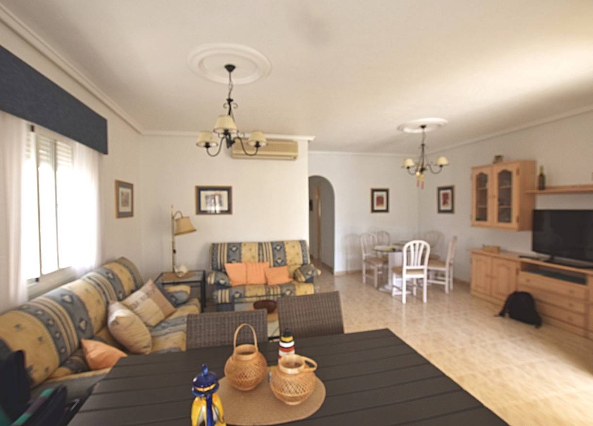 Bestaand - Townhouse / Semi-detached - Ciudad Quesada - La Fiesta