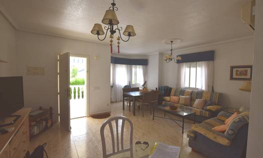 Bestaand - Townhouse / Semi-detached - Ciudad Quesada - La Fiesta