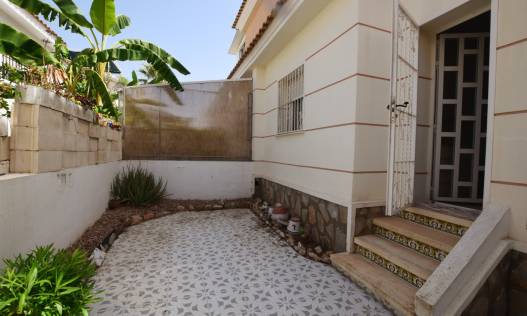 Bestaand - Townhouse / Semi-detached - Ciudad Quesada - La Fiesta