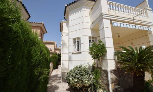 Bestaand - Townhouse / Semi-detached - Ciudad Quesada - La Fiesta