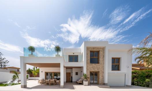 Bestaand - Villa - Orihuela Costa - Campoamor