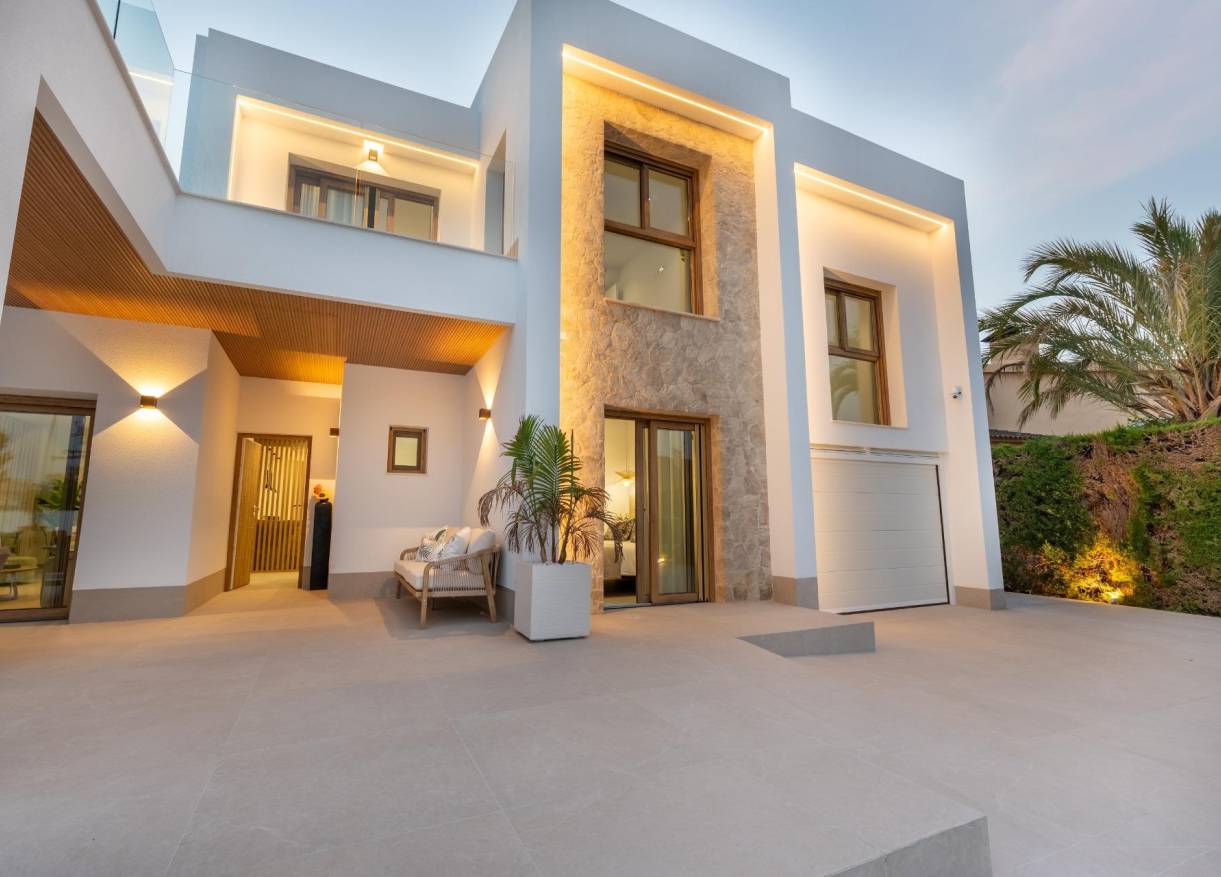 Bestaand - Villa - Orihuela Costa - Campoamor