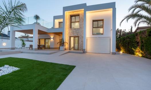 Bestaand - Villa - Orihuela Costa - Campoamor