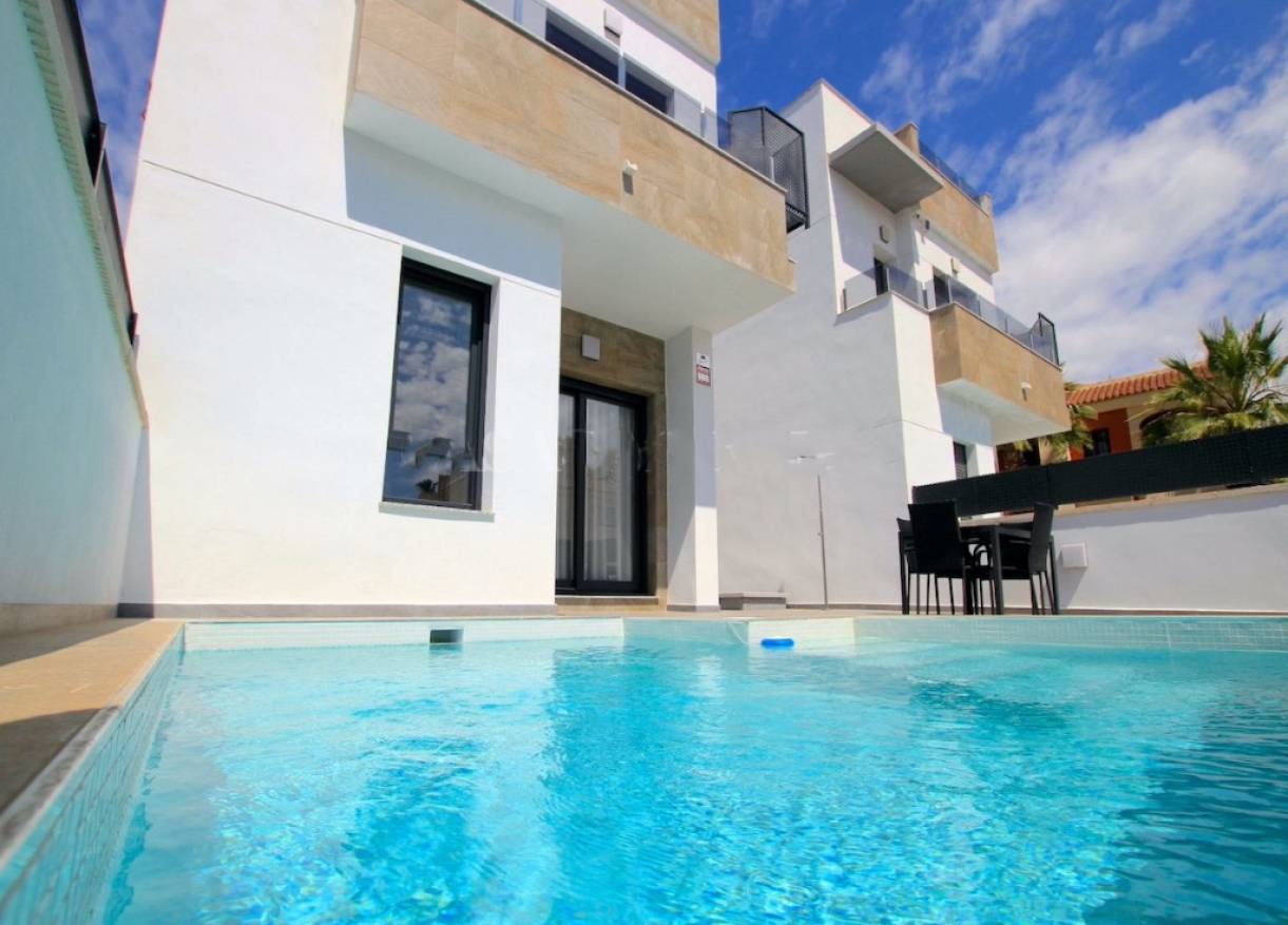 Bestaand - Villa - Torrevieja