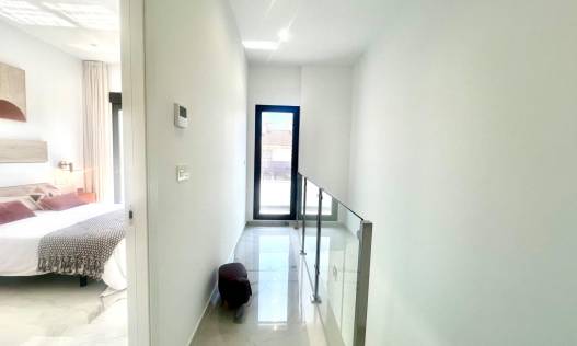 Bestaand - Villa - Torrevieja - La Siesta - El Salado - Torreta