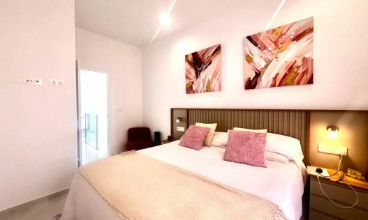 Bestaand - Villa - Torrevieja - La Siesta - El Salado - Torreta