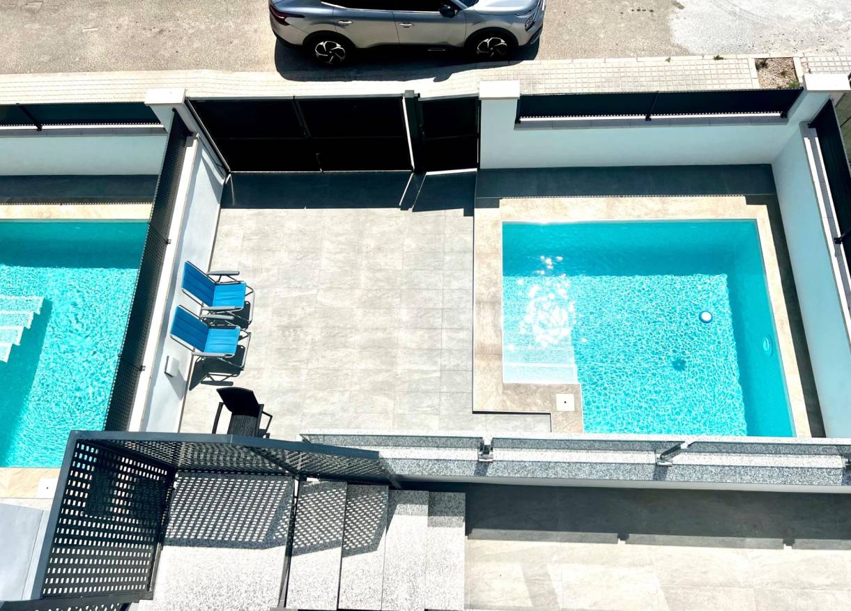 Bestaand - Villa - Torrevieja - La Siesta - El Salado - Torreta