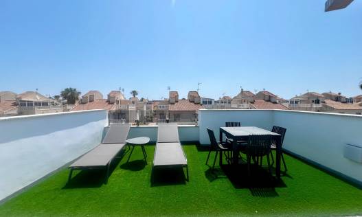 Bestaand - Villa - Torrevieja - La Siesta - El Salado - Torreta