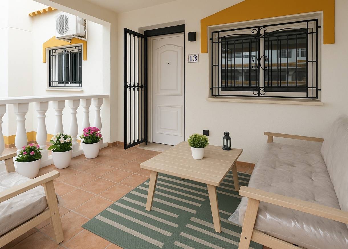 Bestaand - Townhouse / Semi-detached - Orihuela Costa