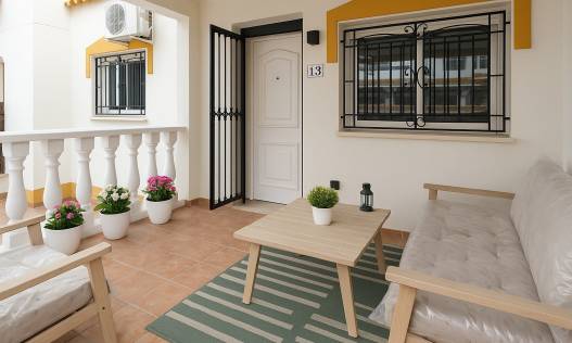Bestaand - Townhouse / Semi-detached - Orihuela Costa