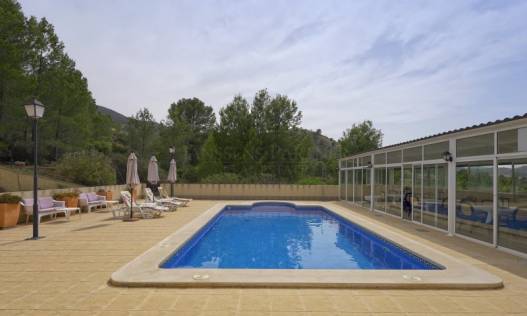 Bestaand - Villa - Hondón de las Nieves - Hondón de las Nieves / el Fondó de les Neus