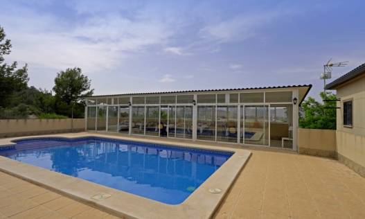 Bestaand - Villa - Hondón de las Nieves - Hondón de las Nieves / el Fondó de les Neus