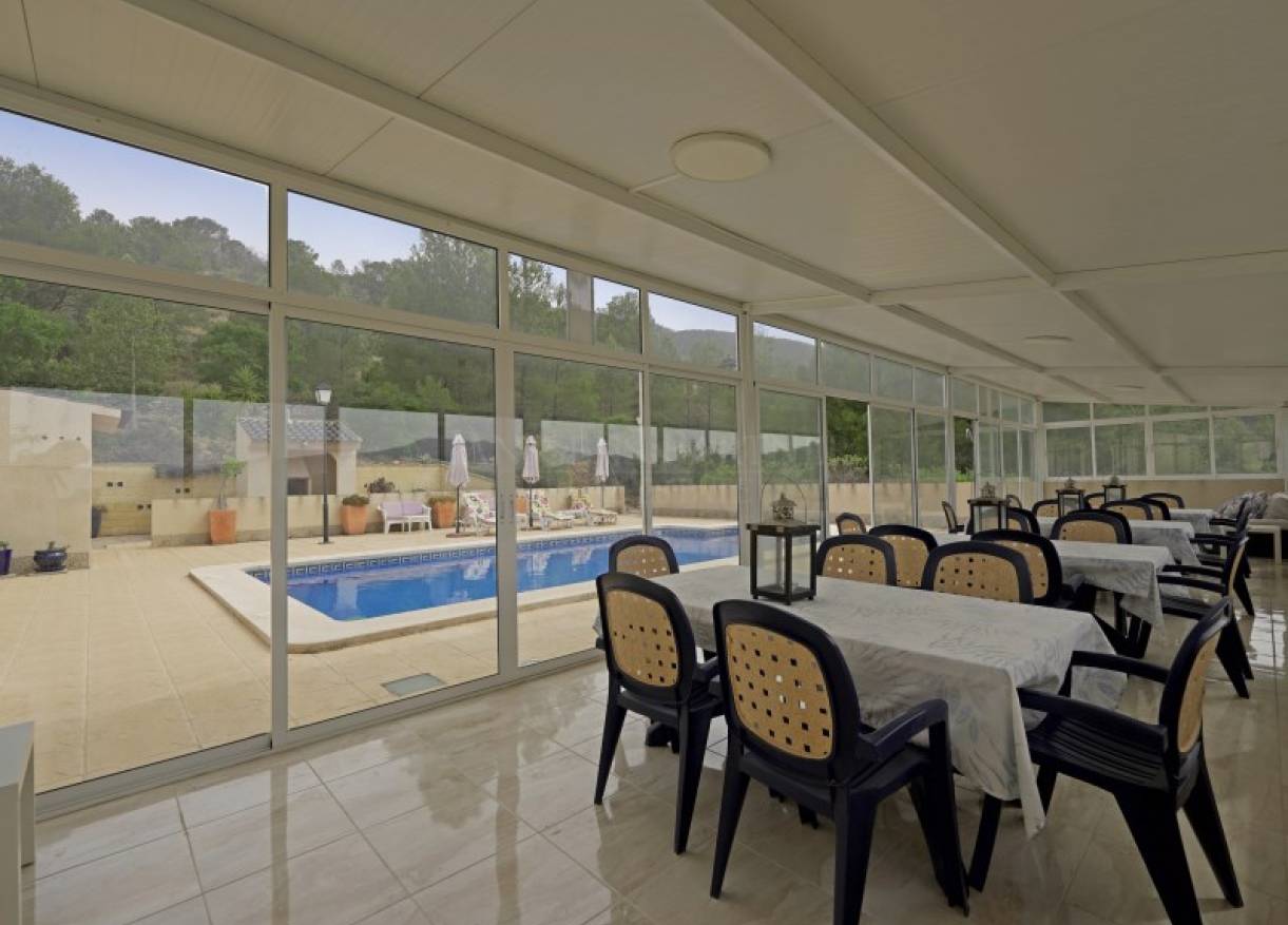 Bestaand - Villa - Hondón de las Nieves - Hondón de las Nieves / el Fondó de les Neus