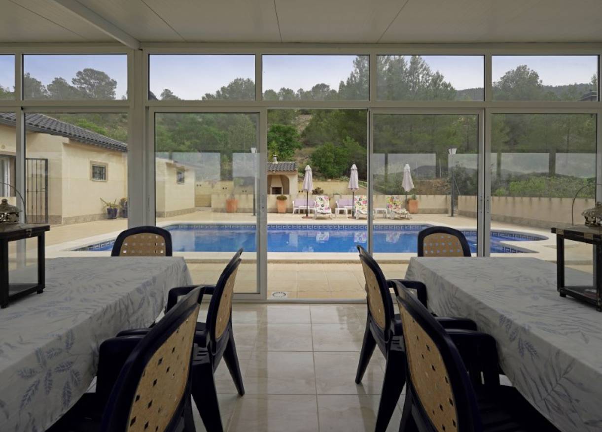 Bestaand - Villa - Hondón de las Nieves - Hondón de las Nieves / el Fondó de les Neus