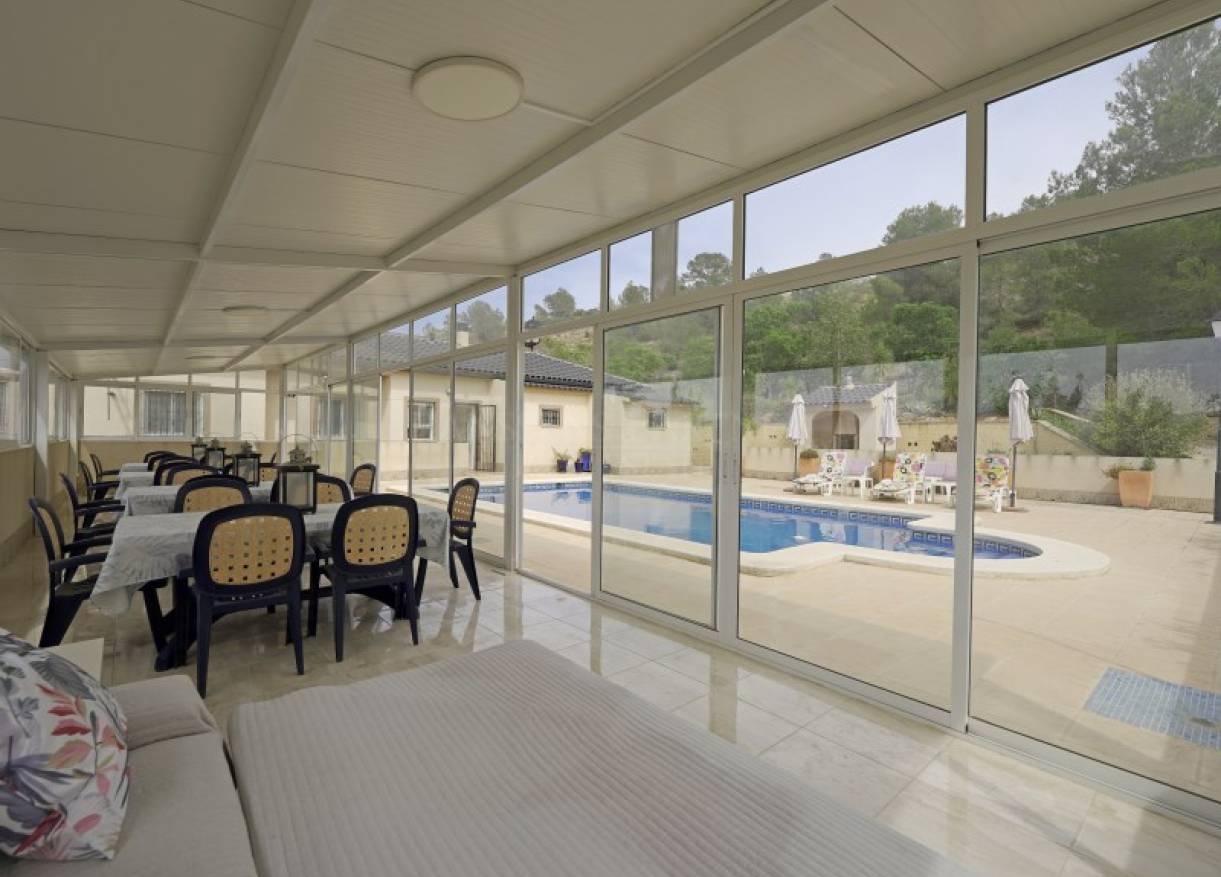 Bestaand - Villa - Hondón de las Nieves - Hondón de las Nieves / el Fondó de les Neus