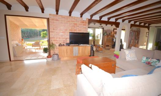 Bestaand - Finca - Denia