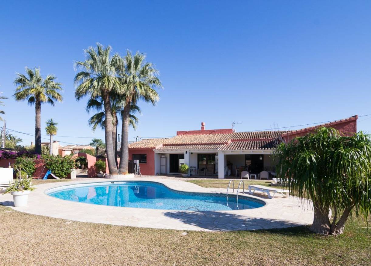 Bestaand - Finca - Denia