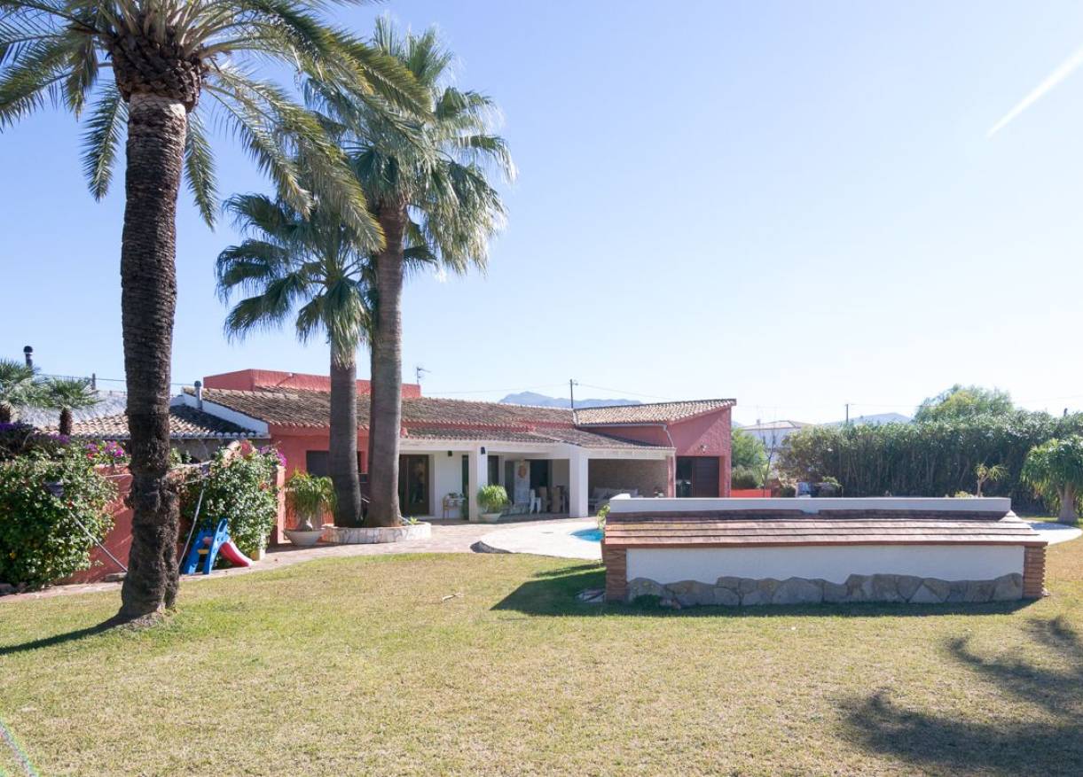 Bestaand - Finca - Denia